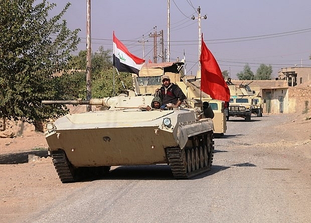 ngan is xam nhap quan doi iraq tang cuong bao ve bien gioi voi syria