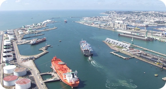 Cảng biển Le Havre.