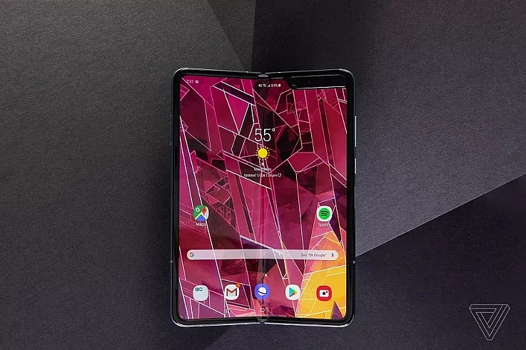 samsung bat ngo hoan ra mat galaxy fold tai trung quoc