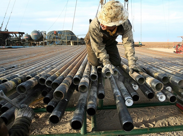 goldman sachs du bao nhu cau dau phuc hoi theo hinh chu v