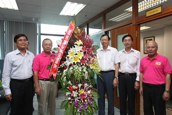 Đưa báo đến gần hơn với người lao động Dầu khí