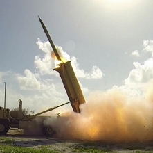 my se dua la chan thep thaad toi romania bat chap nga phan doi