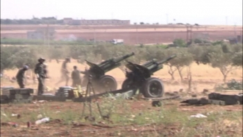 Syria – Thổ Nhĩ Kỳ pháo kích lẫn nhau ở Hama