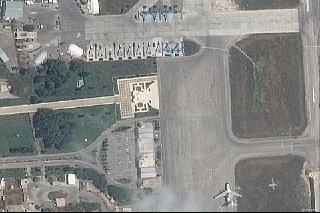 Nga đưa thêm chiến đấu cơ tới căn cứ Hmeimim ở Syria