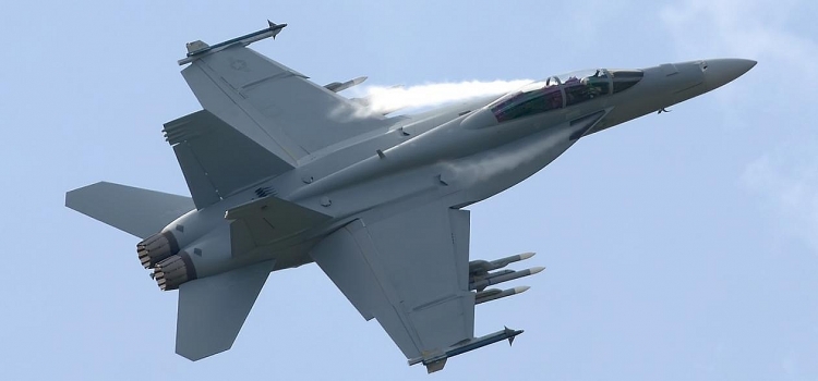 tiem kich fa 18e super hornet cua my gap nan