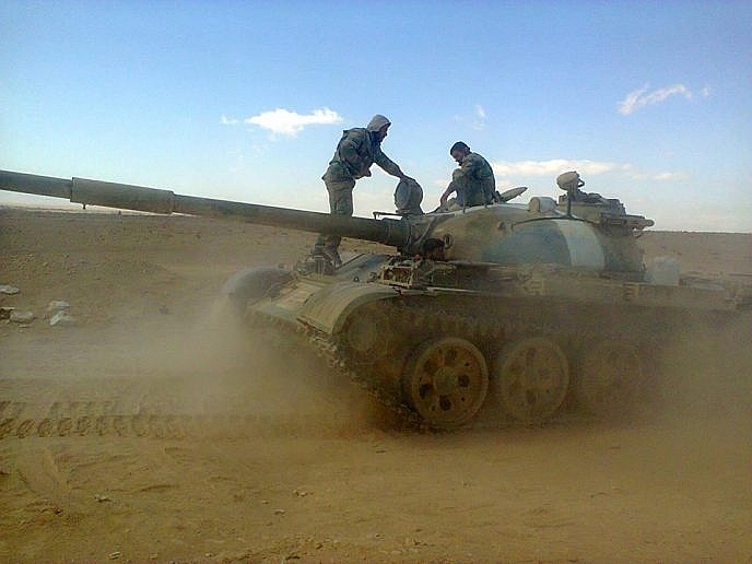 doan xe tho nhi ky suyt trung bom cua quan doi syria