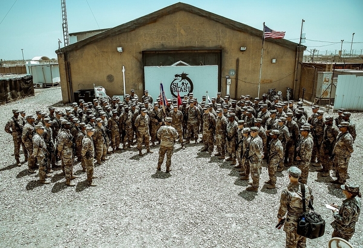 Căn cứ Mỹ ở Iraq lại trúng tên lửa Katyusha