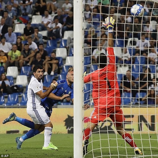 immobile giup y nhoc nhan vuot qua israel