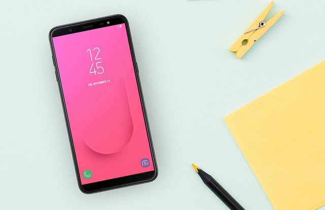 loat smartphone giam gia dau thang 92018