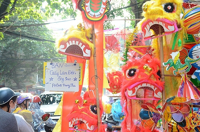 kham pha thien duong mua sam hot nhat dip trung thu o ha noi