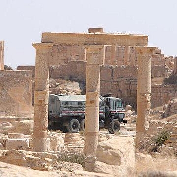 chum anh dac nhiem nga trien khai quan toi dong syria ho tro saa