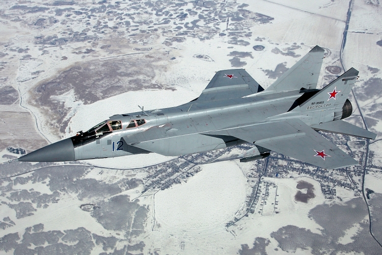 Tiêm kích đánh chặn MiG-31.