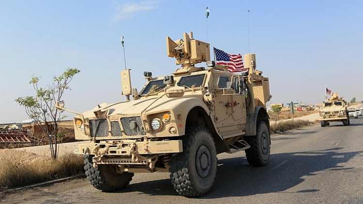 hon 100 xe boc thep my tien vao iraq