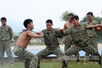 Bộ đội Đặc công trình diễn võ thuật