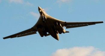Nga dồn dập không kích 206 mục tiêu IS ở Syria