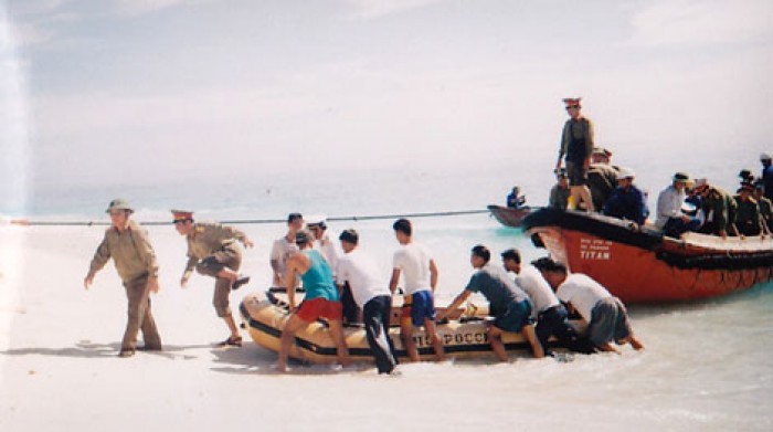 chuyen la o truong sa
