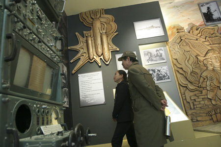 Điện Biên Phủ trên không: Con người đã thắng vũ khí!