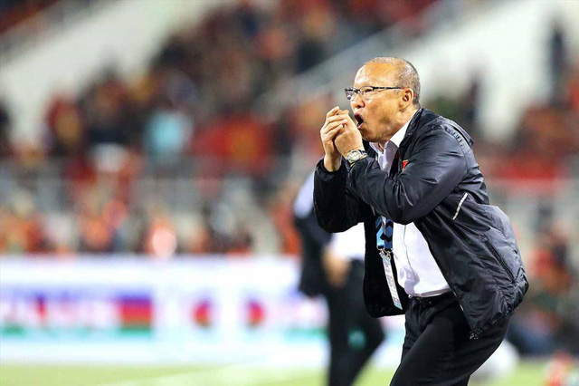 Báo Hàn Quốc: “Nếu không tăng lương, Việt Nam có thể mất thầy Park” bao han quoc neu khong tang luong viet nam co the mat thay park