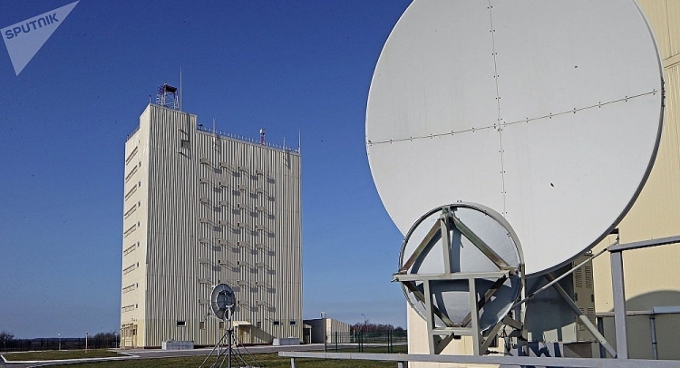 nga trien khai he thong radar chong ten lua hanh trinh