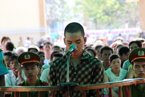 Phạt tù nhiều kẻ gây rối ở Bình Dương