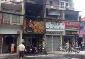 TP HCM: Hỏa hoạn tại quán kem 3 tầng