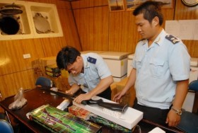 Khởi tố vụ án vận chuyển 104 khẩu súng hơi