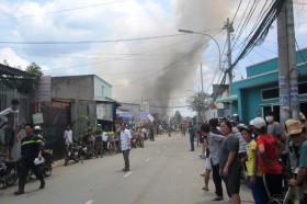 Sơ tán 20 trẻ mầm non vì hỏa hoạn