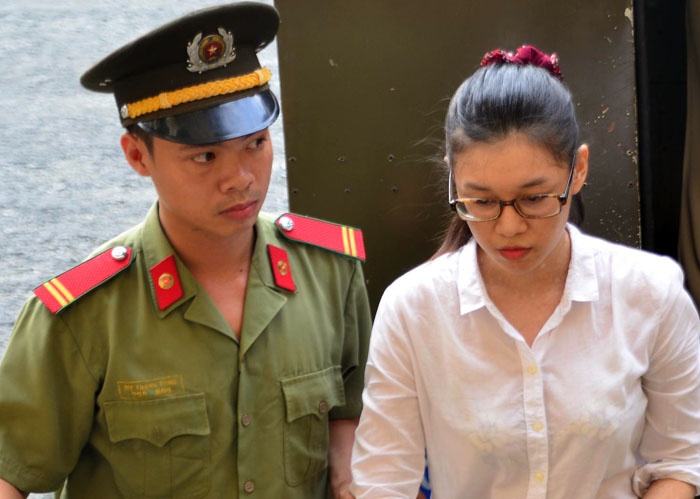 hoa hau phuong nga toi khong ban dam