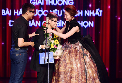 Vũ Cát Tường thắng lớn tại Bài hát Việt 2014