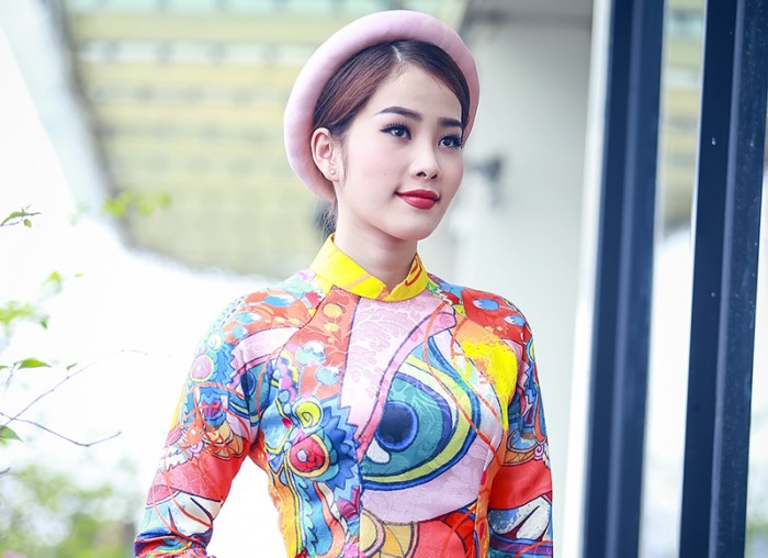 nuoc mat cua mot hoa khoi
