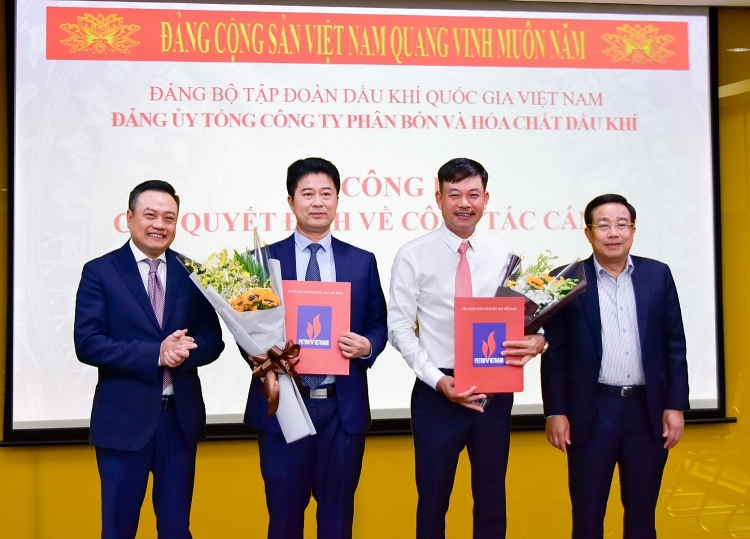 ong nguyen tien vinh duoc bau lam chu tich hdqt ong le cu tan lam tong giam doc pvfcco