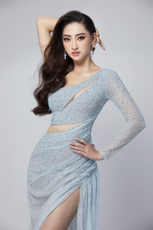 Hoa hậu Lương Thùy Linh - Mỹ nhân của năm!