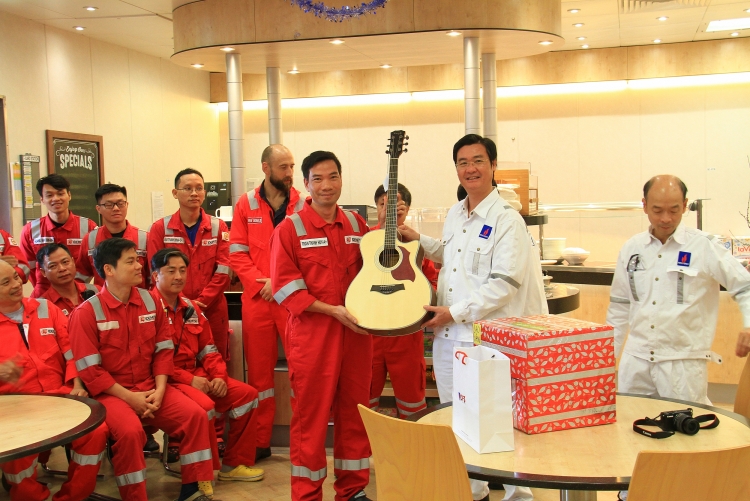 Mùa xuân đầu tiên ở Sao Vàng