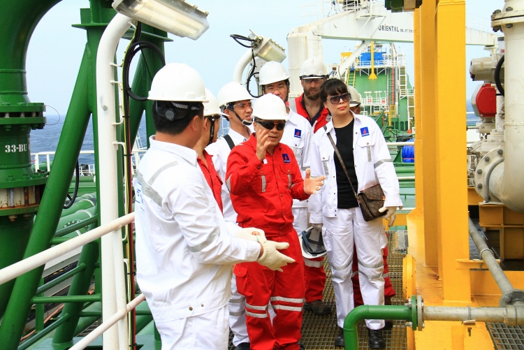 Mùa xuân đầu tiên ở Sao Vàng