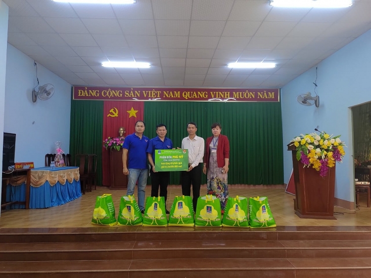 Tuổi trẻ Cơ quan PVFCCo tổ chức nhiều hoạt động an sinh xã hội ý nghĩa