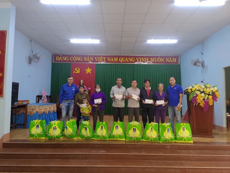 Tuổi trẻ Cơ quan PVFCCo tổ chức nhiều hoạt động an sinh xã hội ý nghĩa