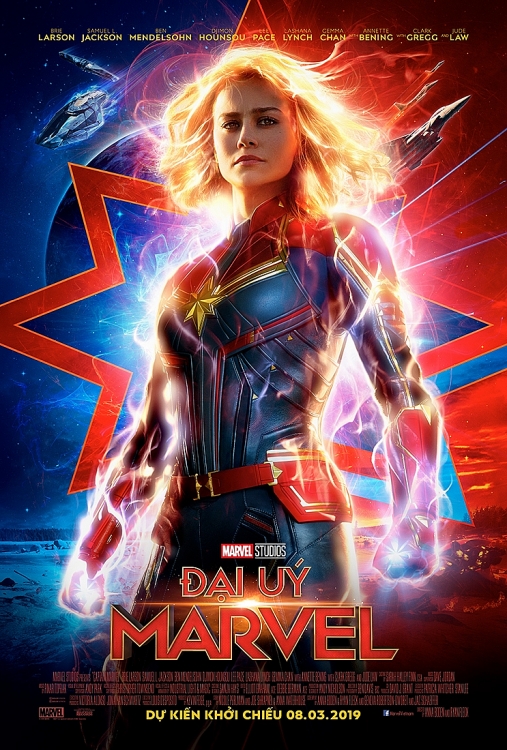 hoa hau do my linh noi bat tai hop bao phim captain marvel o singapore