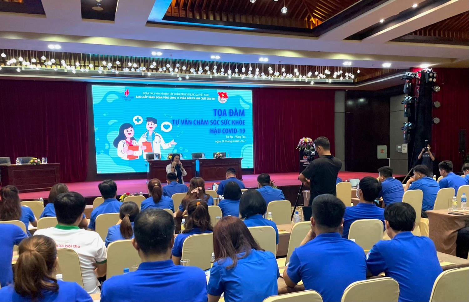 Đoàn Thanh niên PVFCCo dâng hương tưởng niệm Anh hùng Võ Thị Sáu