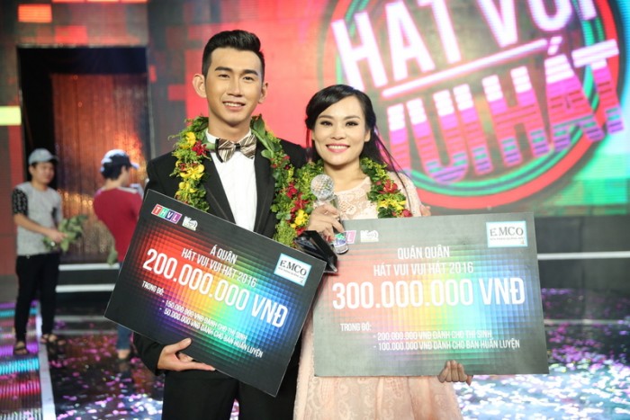 ‘Cô gái dân ca’ Cà Mau trở thành Quán quân 'Hát vui' tin nhap 20160530105503