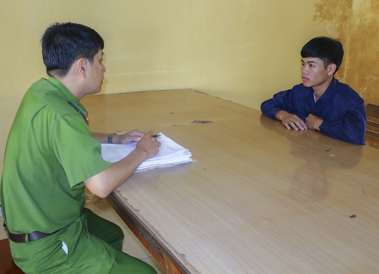 vinh long khoi to doi tuong giao cau voi nguoi yeu nhi
