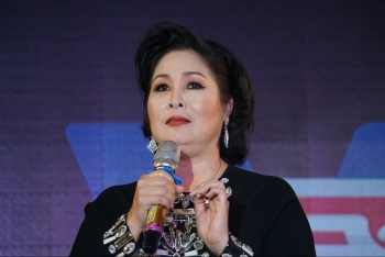 NSND Hồng Vân trần tình về việc "chửi khán giả"