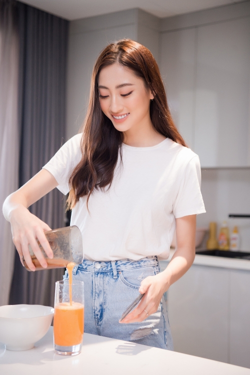 Hoa hậu Lương Thuỳ Linh: 20 tuổi làm giám đốc, 21 tuổi tậu penthouse