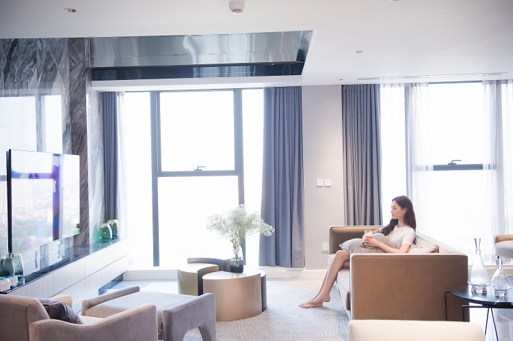 Hoa hậu Lương Thuỳ Linh: 20 tuổi làm giám đốc, 21 tuổi tậu penthouse