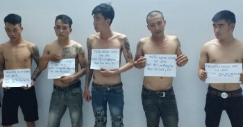 Tự xưng cảnh sát hình sự, chống người thi hành công vụ