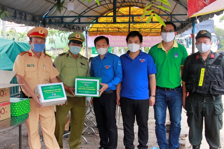 Sống tích cực hơn nhờ những bài học từ Bác