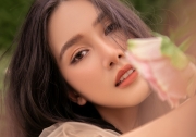 Á hậu IELTS 8.0 Phương Anh được Miss International chúc mừng sinh nhật