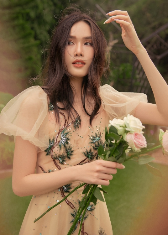 Á hậu IELTS 8.0 Phương Anh được Miss International chúc mừng sinh nhật