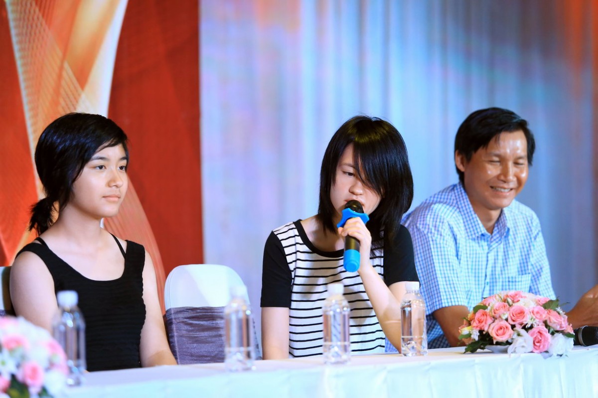 Con gái Phương Thảo - Ngọc Lễ chính thức nối nghiệp bố mẹ Con gái Phương Thảo - Ngọc Lễ chính thức nối nghiệp bố mẹ