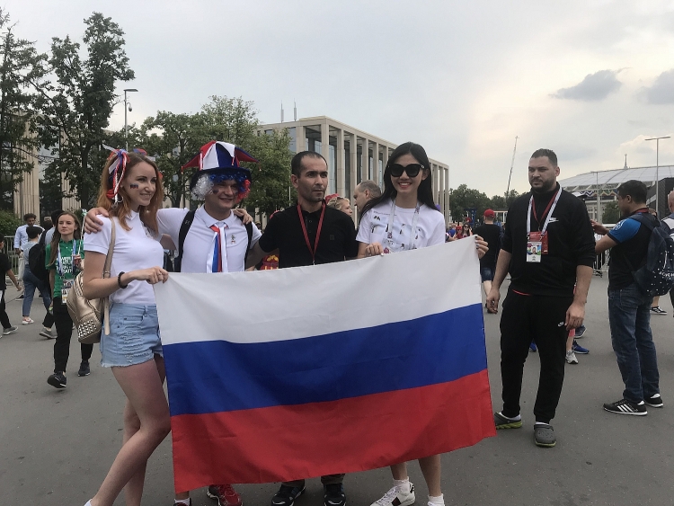a hau thanh tu den nga xem chung ket world cup 2018