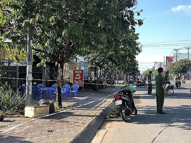 bac lieu khong boa tiep vien nam thanh nien bi danh chet